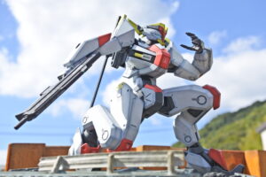 Read more about the article 境界戦機　HG　メイレスケンブ　完成